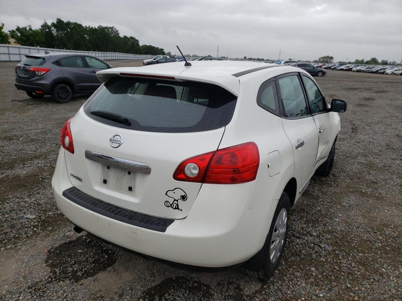 Photo 4 from auction – 2011 NISSAN ROGUE S with VIN JN8AS5MT0BW189057