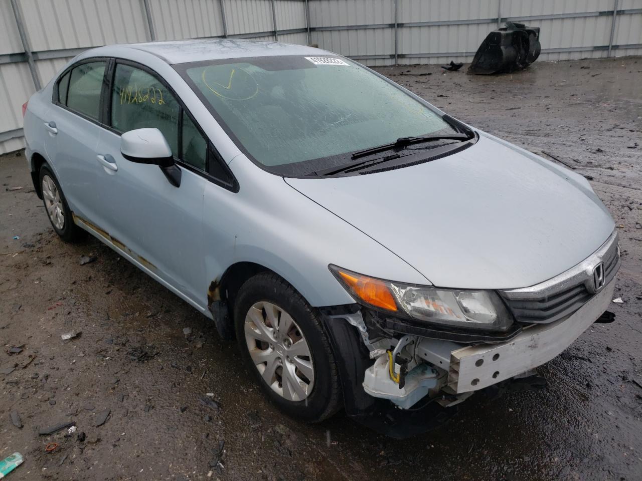 Zdjęcie 1 z aukcji – 2012 HONDA CIVIC LX z VIN 19XFB2F57CE340650