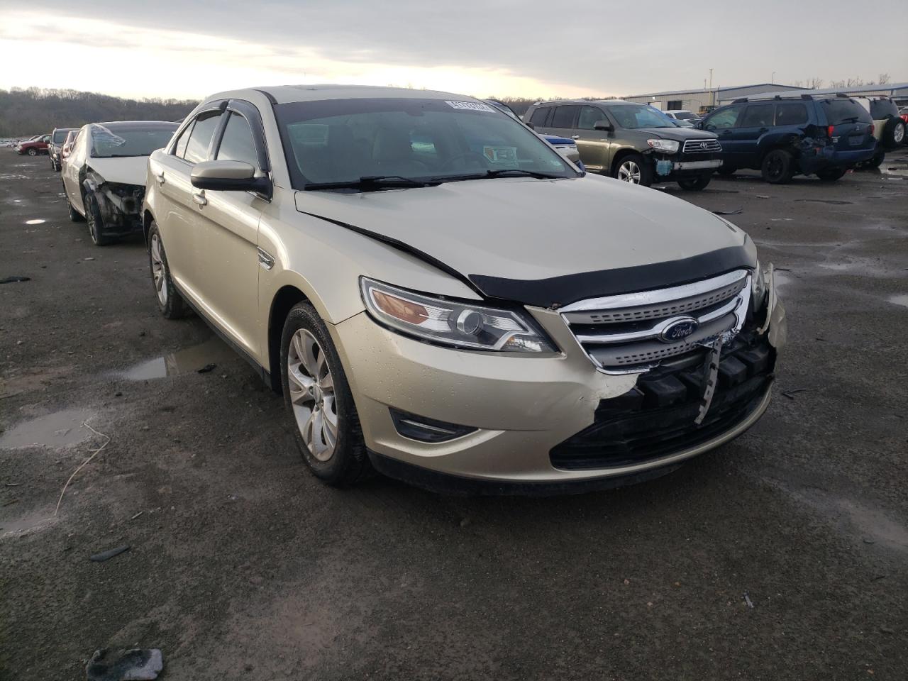 FORD TAURUS SEL 2011 with VIN 1FAHP2EW2BG137142 - Photo from auction