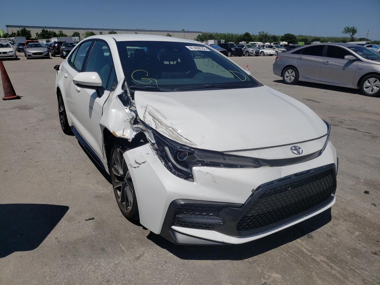 TOYOTA COROLLA SE 2020 with VIN 5YFS4RCE2LP041930 - Photo from auction