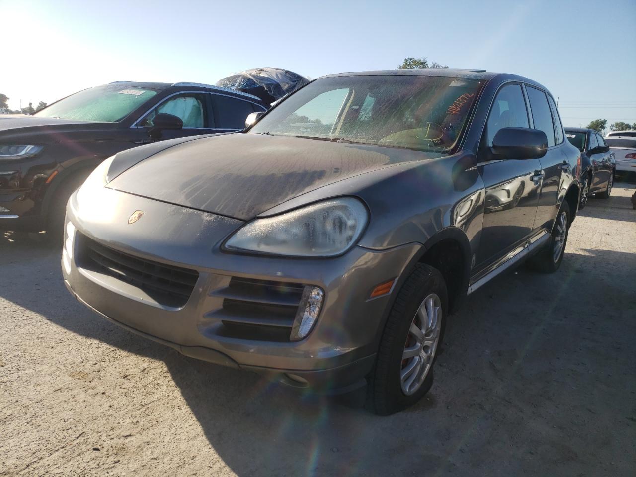 Photo 2 from auction – 2010 PORSCHE CAYENNE with VIN WP1AA2AP2ALA06292