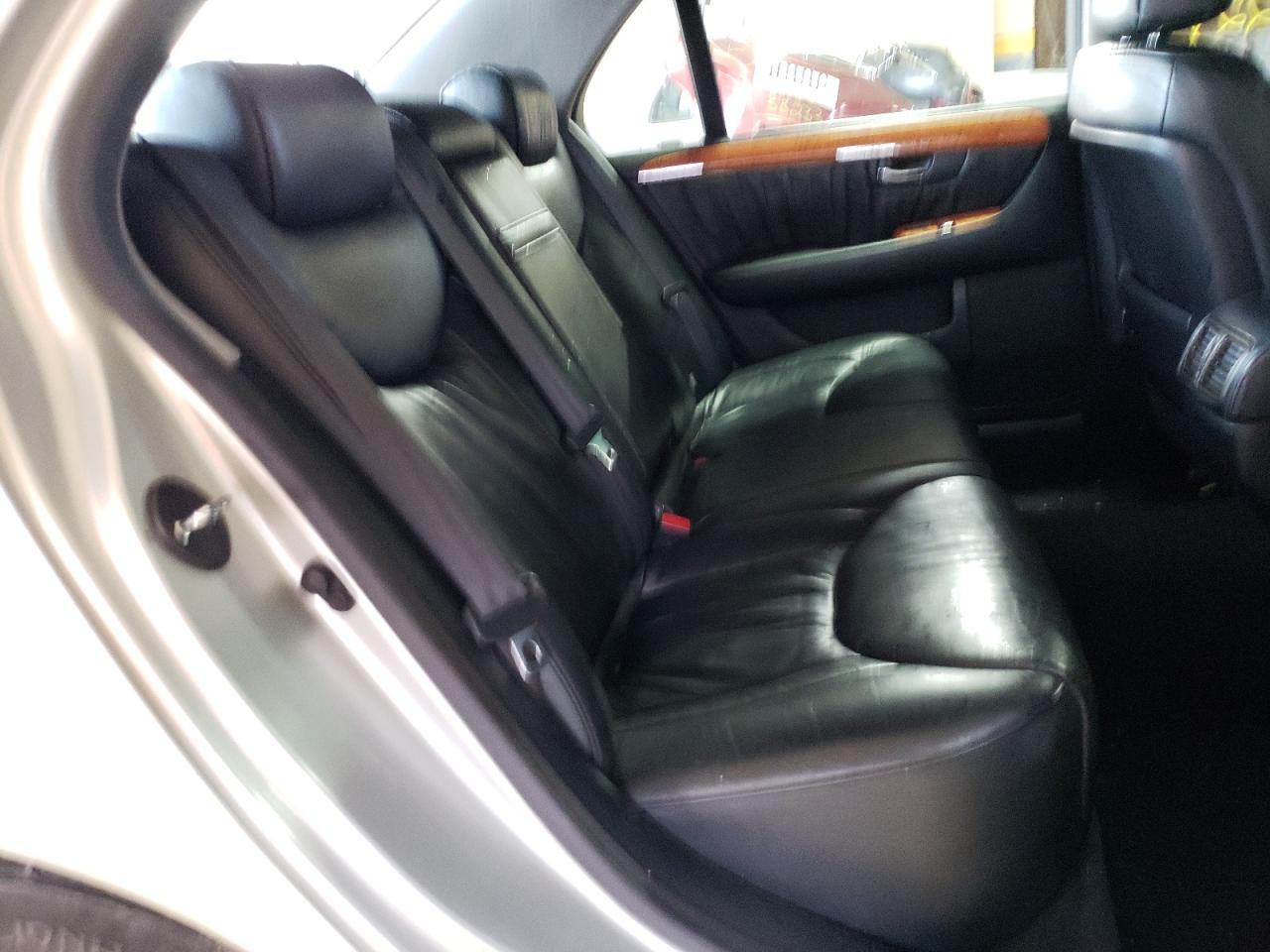 Photo 6 from auction – 2002 LEXUS LS 430 with VIN JTHBN30F220060248
