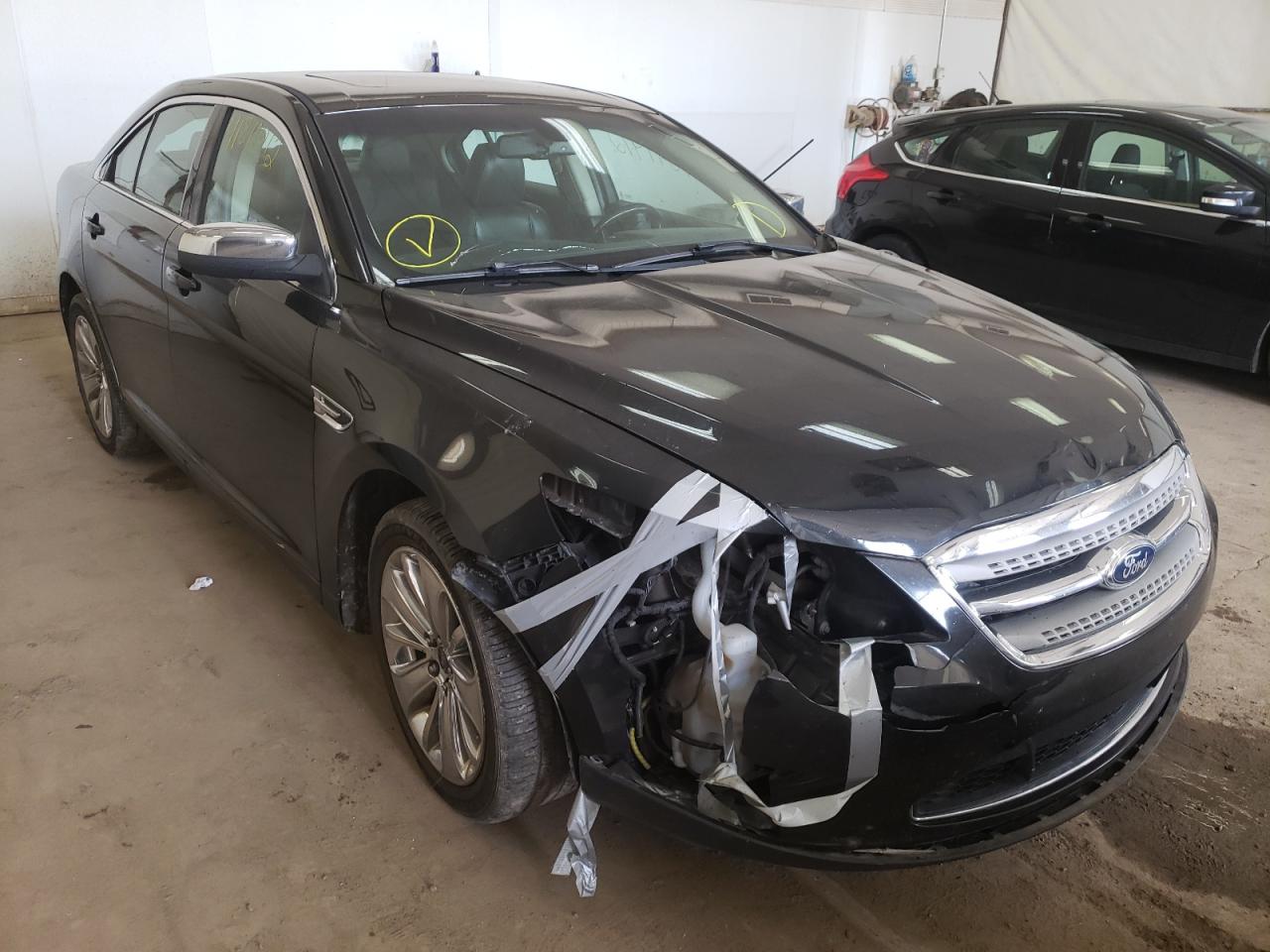 FORD TAURUS LIM 2010 with VIN 1FAHP2FW0AG151425 - Photo from auction