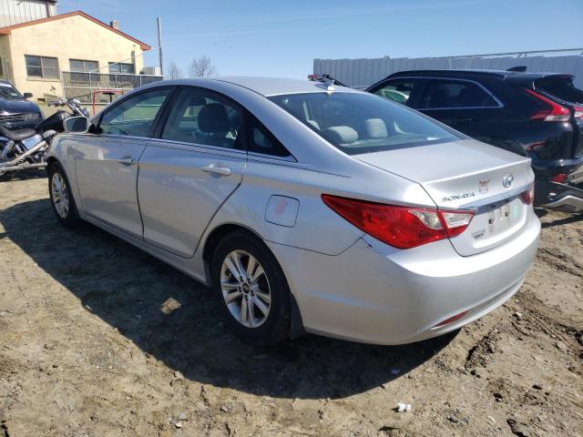 Photo 3 from auction – 2012 HYUNDAI SONATA with VIN 5NPEB4AC2CH453110