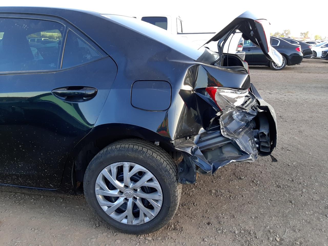 Photo 9 from auction – 2019 TOYOTA COROLLA L with VIN 2T1BURHE2KC244937