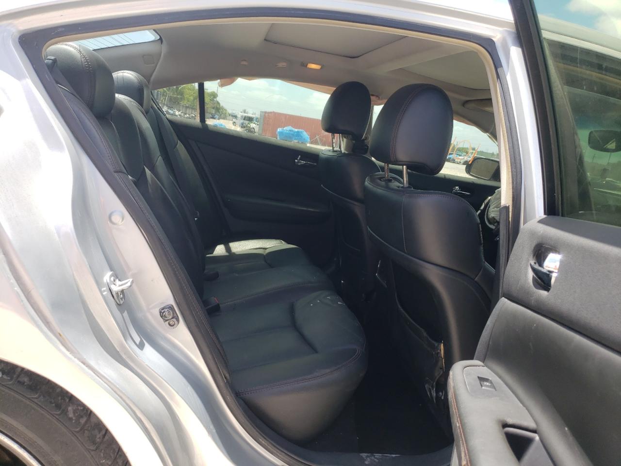 Photo 6 from auction – 2010 NISSAN MAXIMA with VIN 1N4AA5AP9AC808752