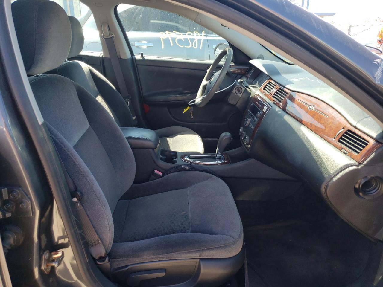Zdjęcie 5 z aukcji – 2011 CHEVROLET IMPALA LS z VIN 2G1WF5EK2B1247780