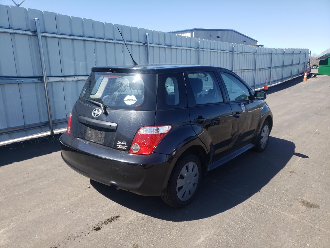 Photo 4 from auction – 2006 TOYOTA SCION XA with VIN JTKKT624865009701