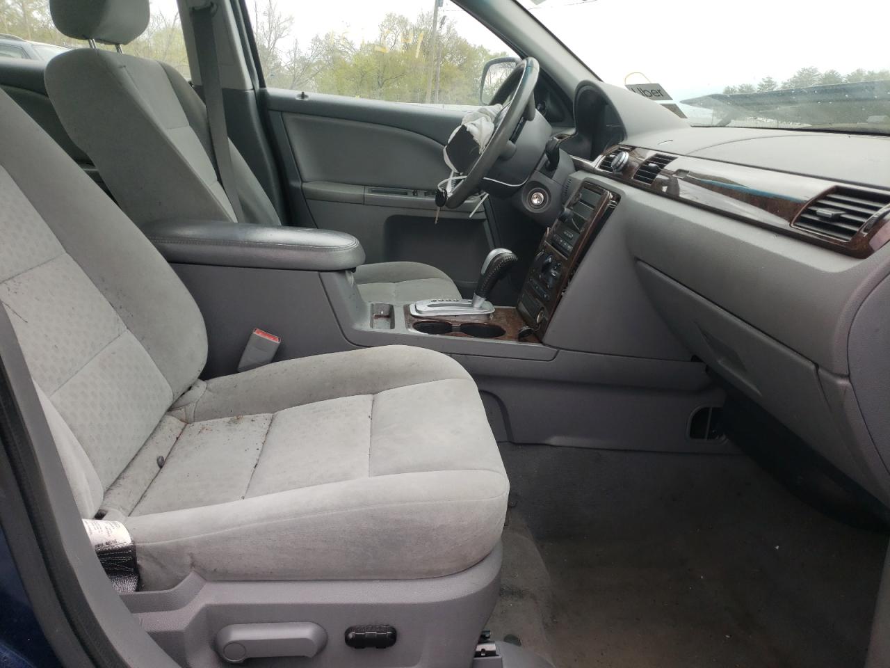Photo 5 from auction – 2007 FORD FIVE HUNDR with VIN 1FAFP24147G106527