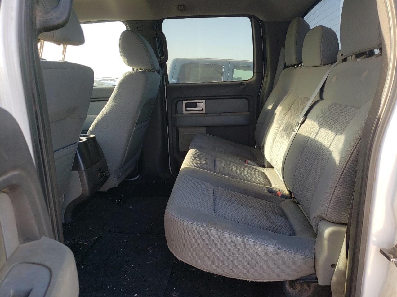 Photo 6 from auction – 2011 FORD F150 SUPER with VIN 1FTFW1CF6BKD98367