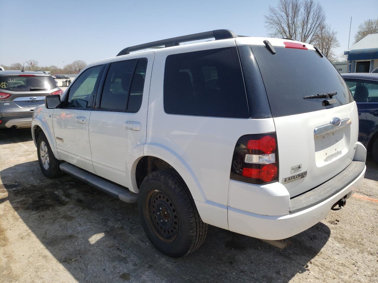 Photo 3 from auction – 2007 FORD EXPLORER X with VIN 1FMEU73867UB59947