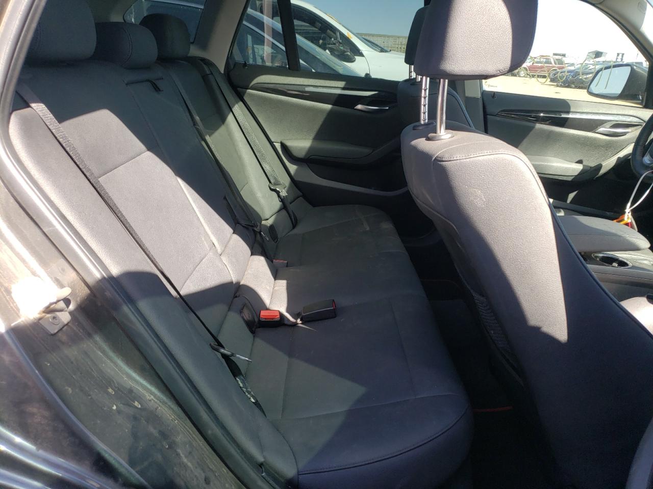 Photo 6 from auction – 2014 BMW X1 XDRIVE2 with VIN WBAVM1C58EVW51018