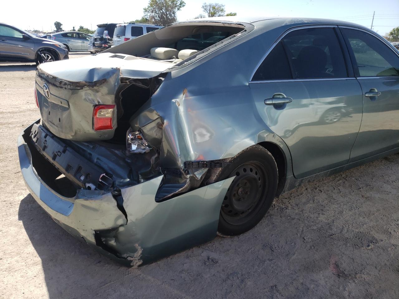 Photo 9 from auction – 2007 TOYOTA CAMRY CE with VIN 4T1BE46K87U636965