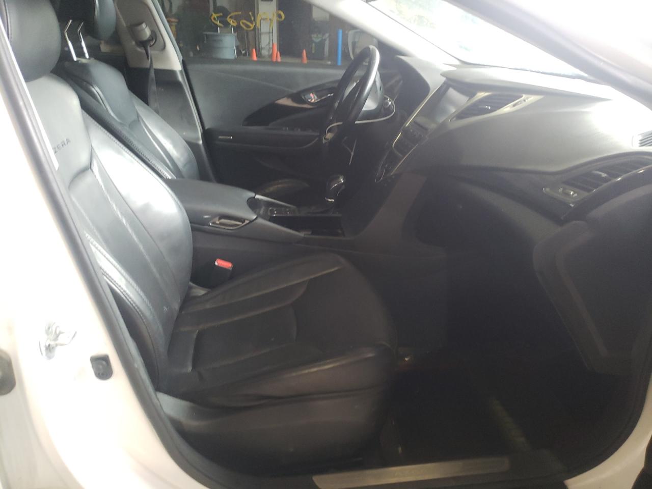 Photo 5 from auction – 2014 HYUNDAI AZERA GLS with VIN KMHFH4JG9EA423985