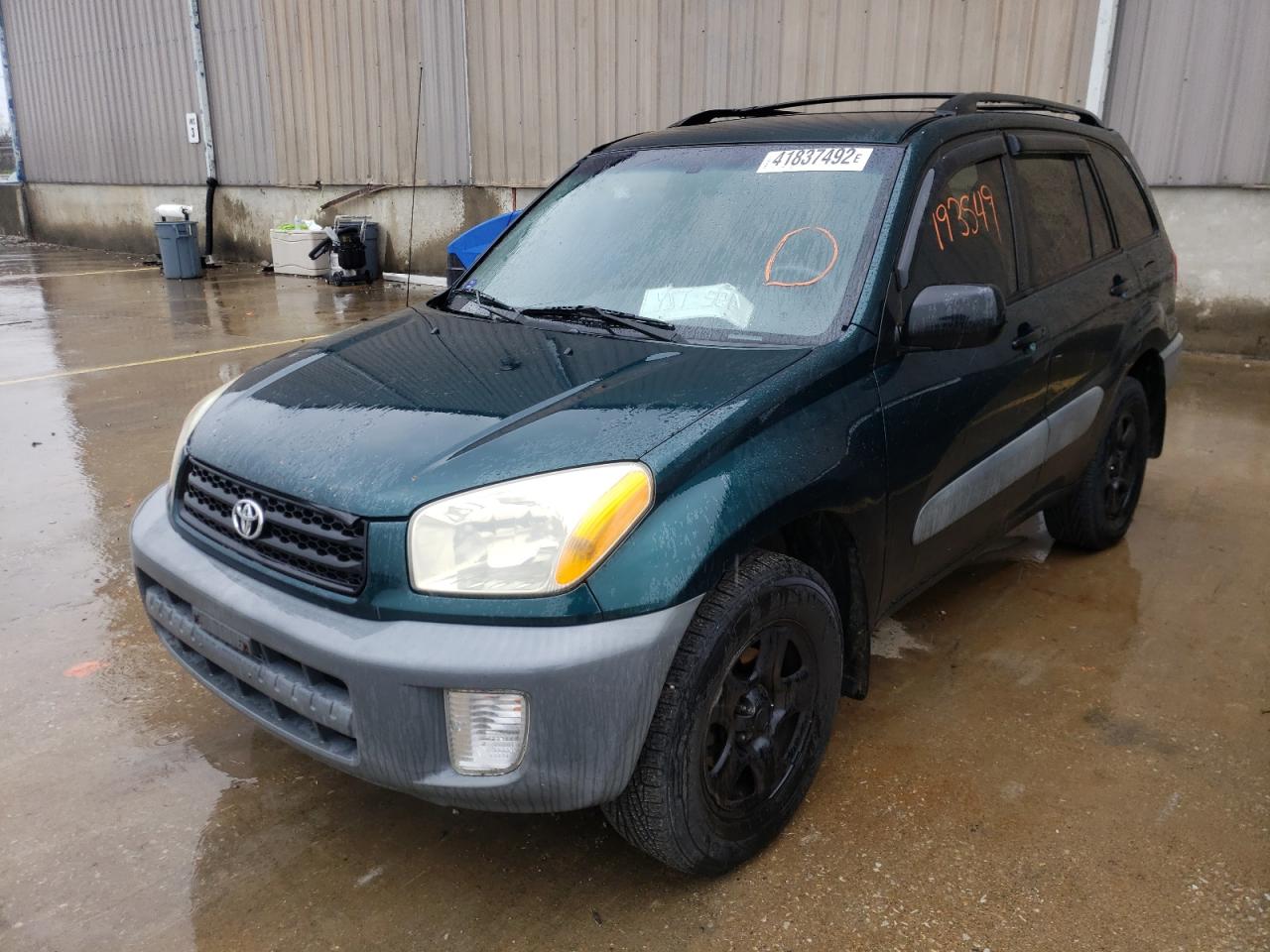 Photo 2 from auction – 2001 TOYOTA RAV4 with VIN JTEGH20V510004346