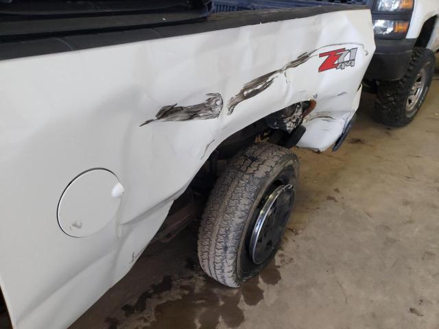 Photo 9 from auction – 2011 CHEVROLET SILVERADO with VIN 1GCRKSE31BZ252855