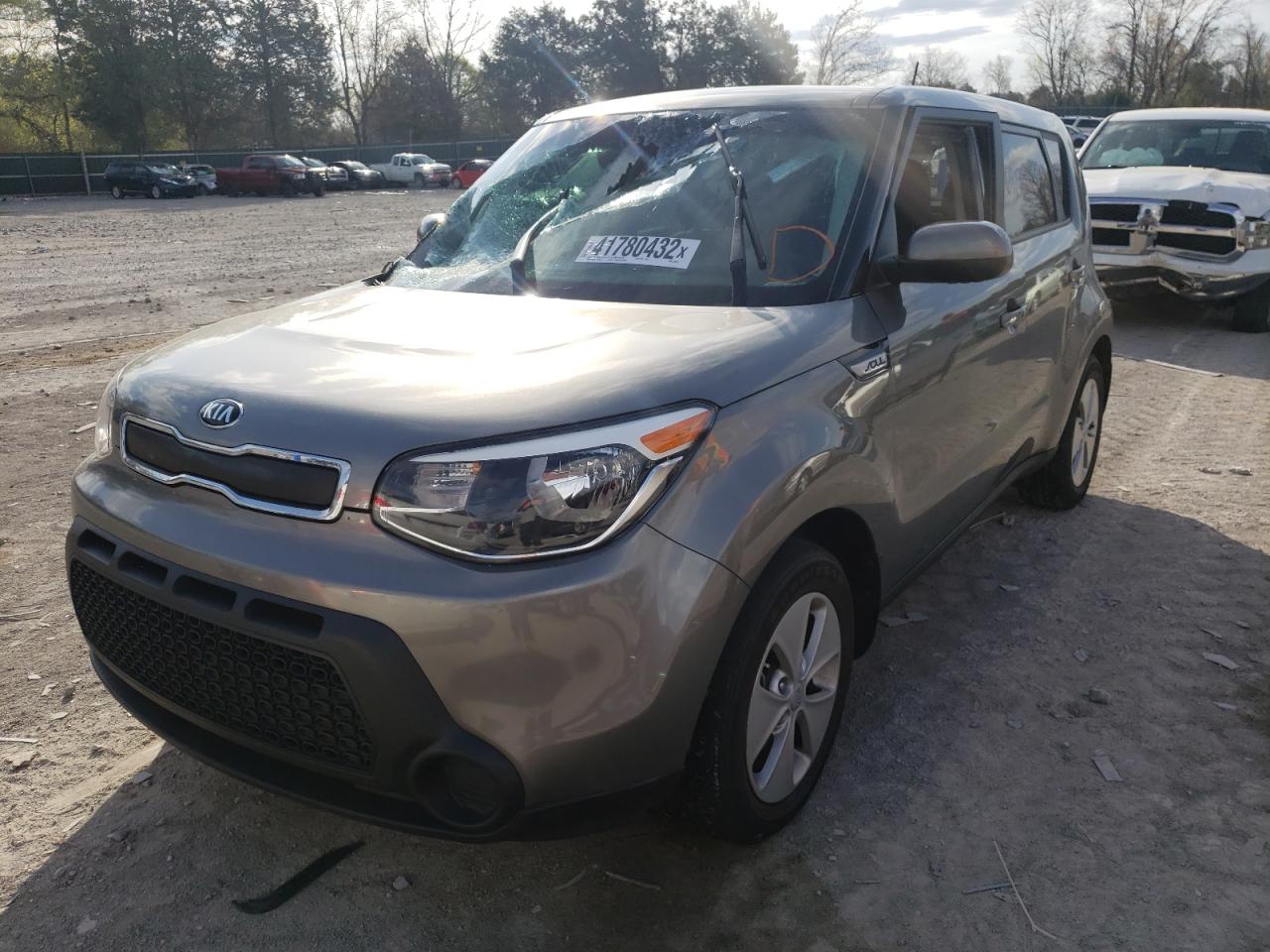 Photo 2 from auction – 2016 KIA SOUL with VIN KNDJN2A21G7298870