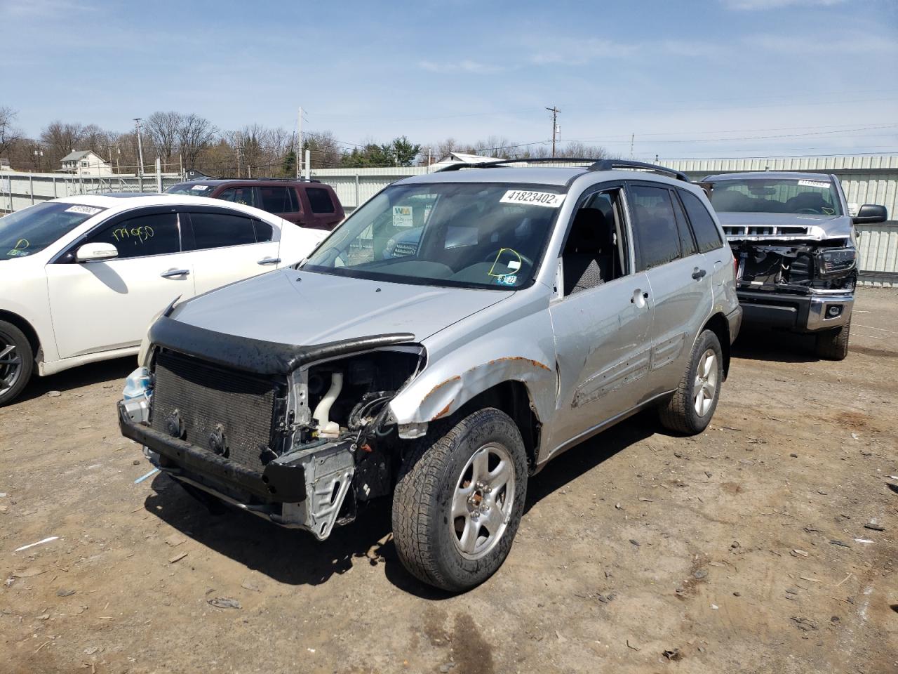 Photo 2 from auction – 2004 TOYOTA RAV4 with VIN JTEGD20V040009972