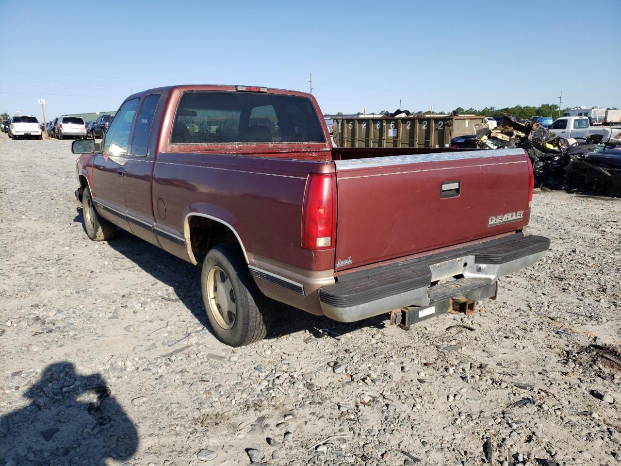 Photo 3 from auction – 1998 CHEVROLET GMT-400 C1 with VIN 2GCEC19R3W1114284