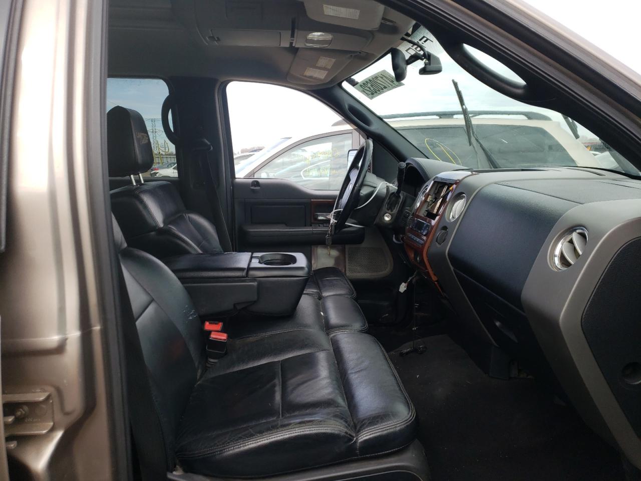 Photo 5 from auction – 2005 FORD F150 SUPER with VIN 1FTPW14515KC00499