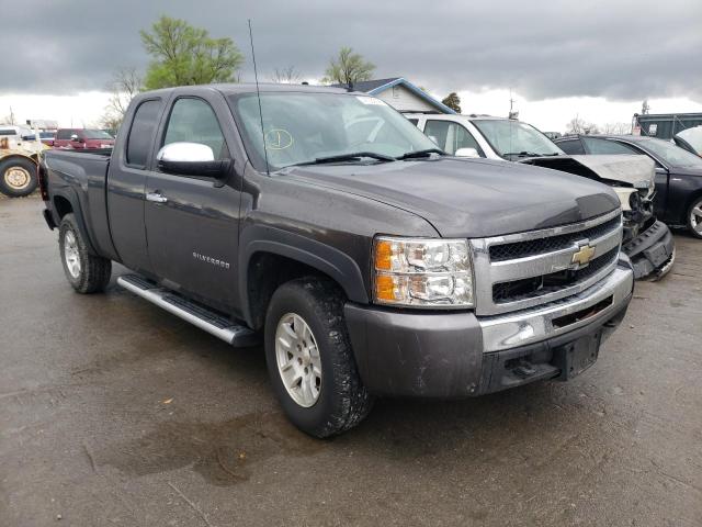 CHEVROLET SILVERADO 2010 with VIN 1GCSCREA7AZ206970 - Photo from auction