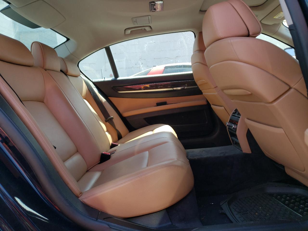 Photo 6 from auction – 2011 BMW 740 LI with VIN WBAKB4C5XBC574881