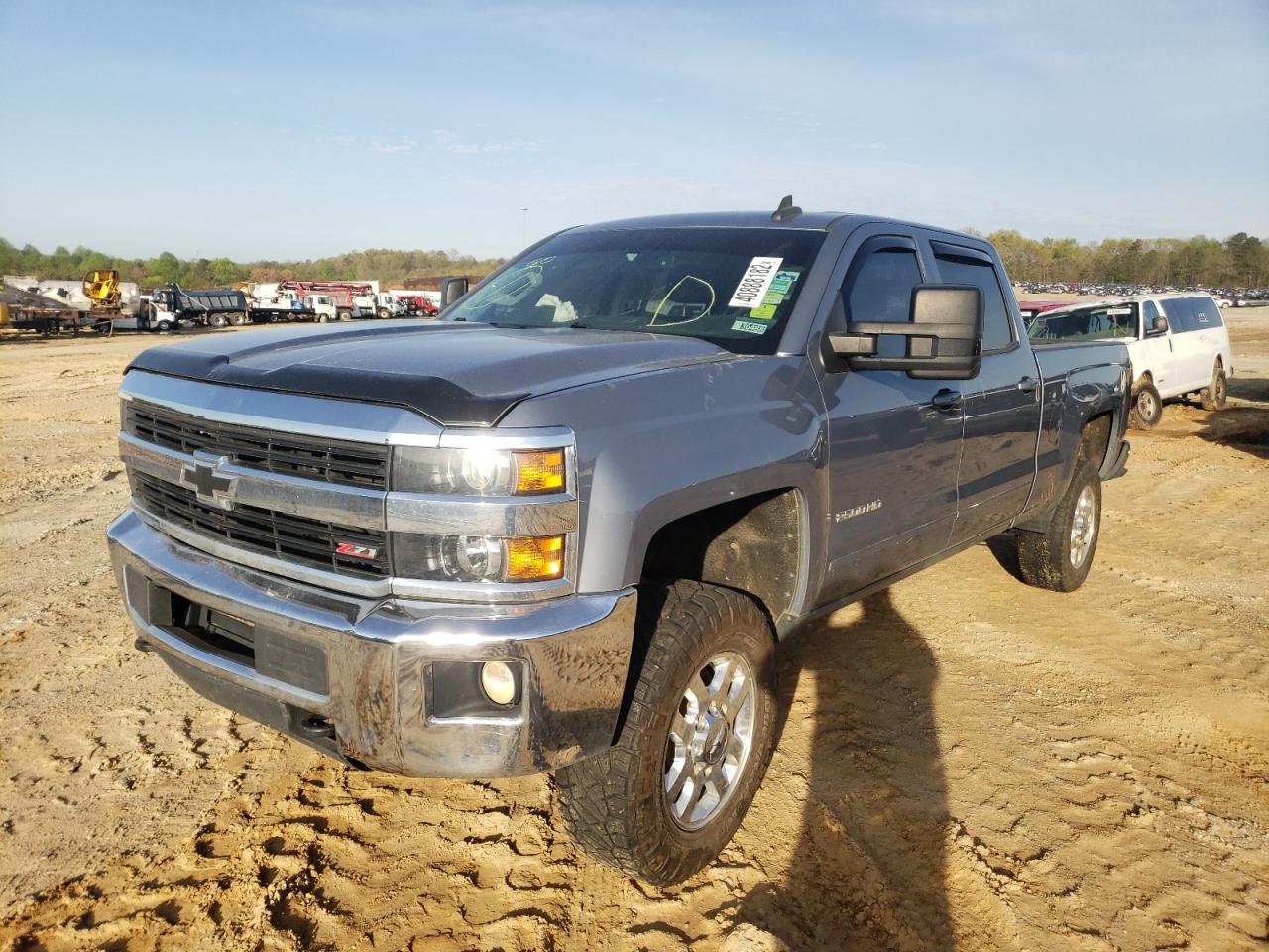 Photo 2 from auction – 2015 CHEVROLET SILVERADO with VIN 1GC1KVEG9FF612382