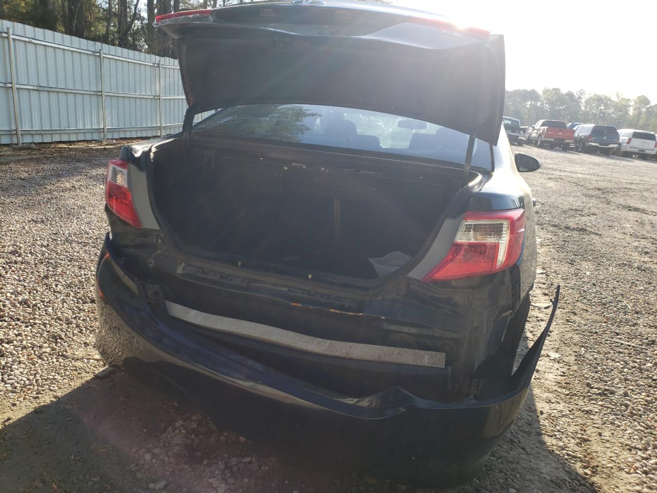 Photo 9 from auction – 2012 TOYOTA CAMRY BASE with VIN 4T1BF1FK1CU070668