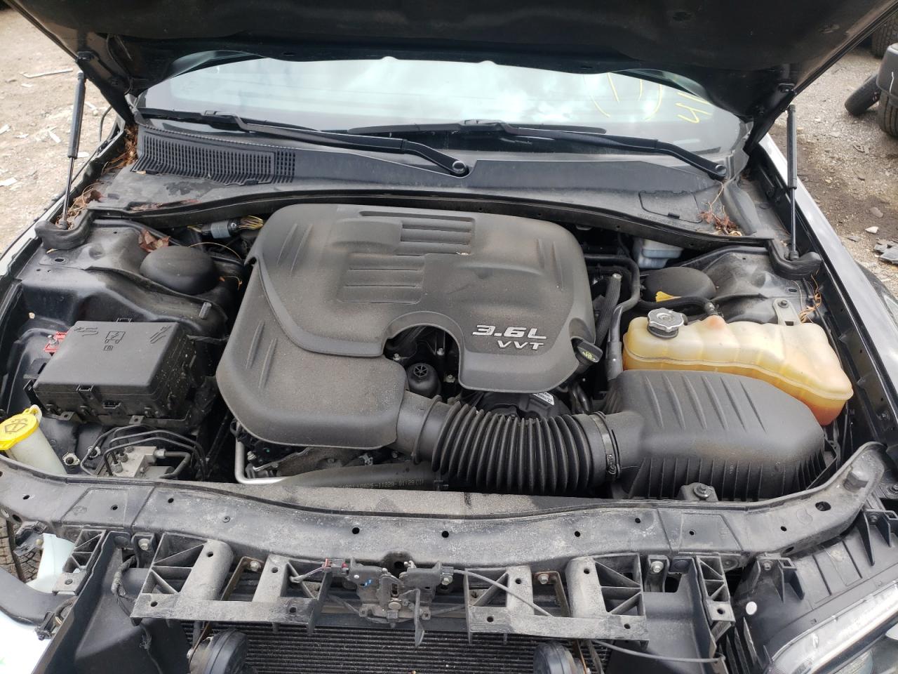 Photo 7 from auction – 2015 CHRYSLER 300 S with VIN 2C3CCAGG1FH814423