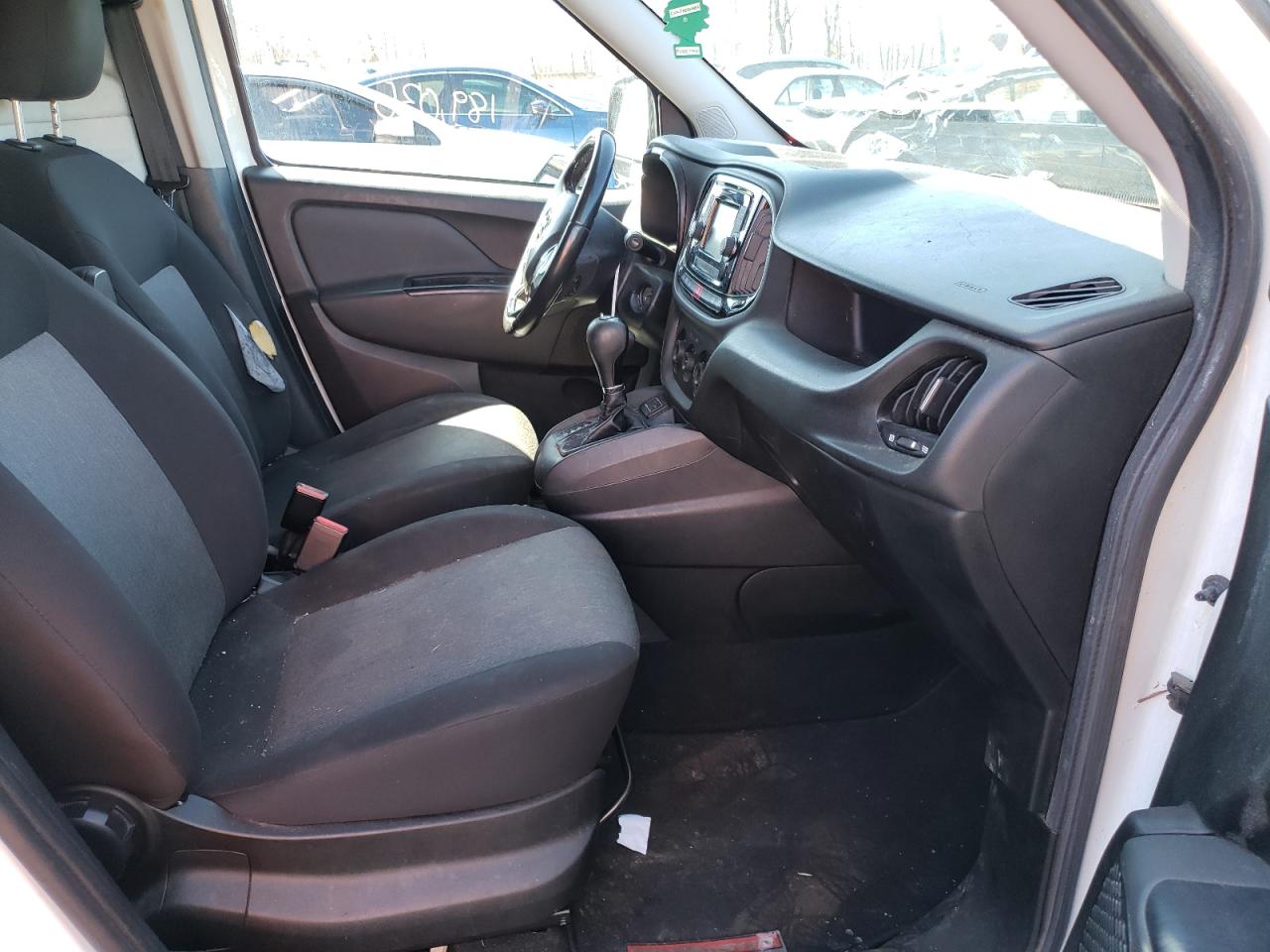 Photo 5 from auction – 2017 RAM PROMASTER with VIN ZFBERFBB2H6G65302