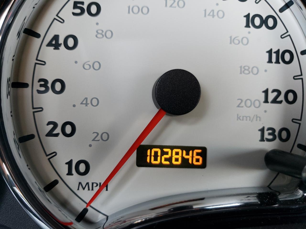 Photo 8 from auction – 2004 SATURN VUE with VIN 5GZCZ63444S823771