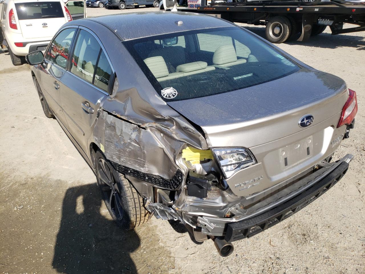 Photo 3 from auction – 2015 SUBARU LEGACY 2.5 with VIN 4S3BNAN67F3048650