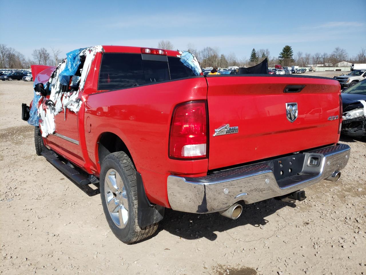 Photo 3 from auction – 2016 RAM 1500 SLT with VIN 3C6RR7LT7GG175063