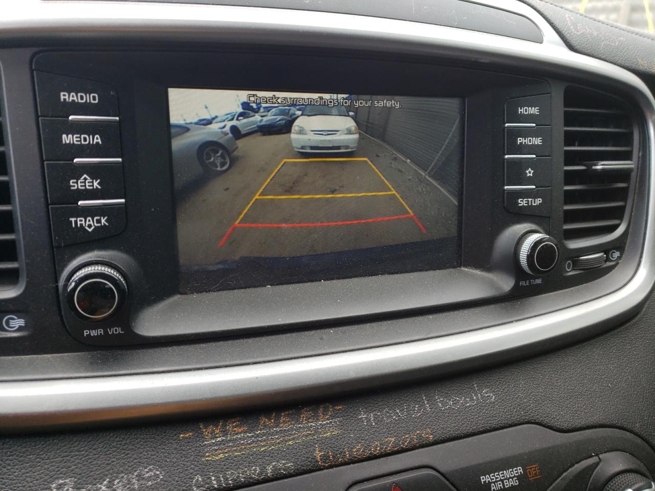 Photo 9 from auction – 2020 KIA SORENTO S with VIN 5XYPGDA55LG619087