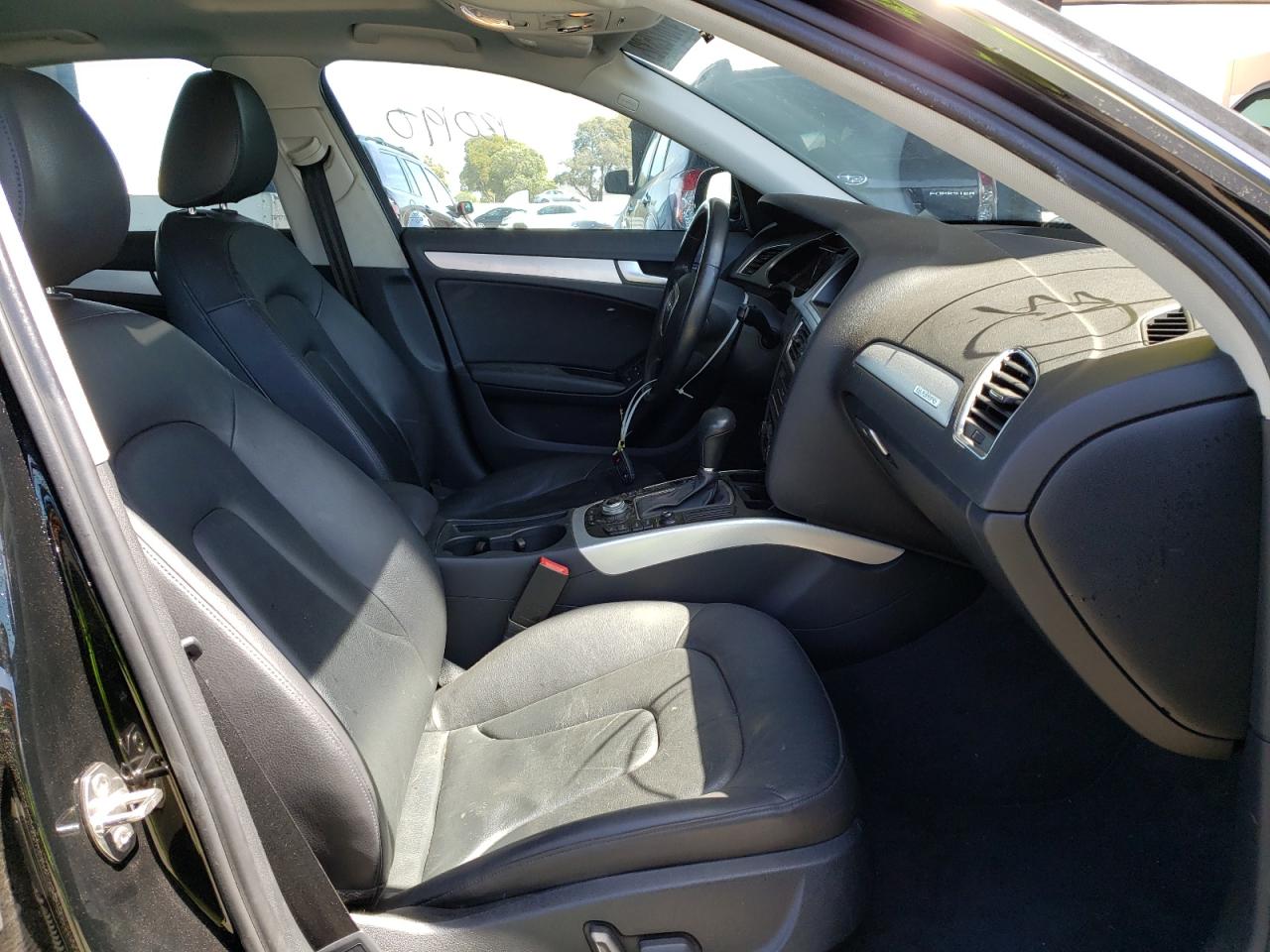 Photo 5 from auction – 2010 AUDI A4 PREMIUM with VIN WAUFFAFL5AN008869