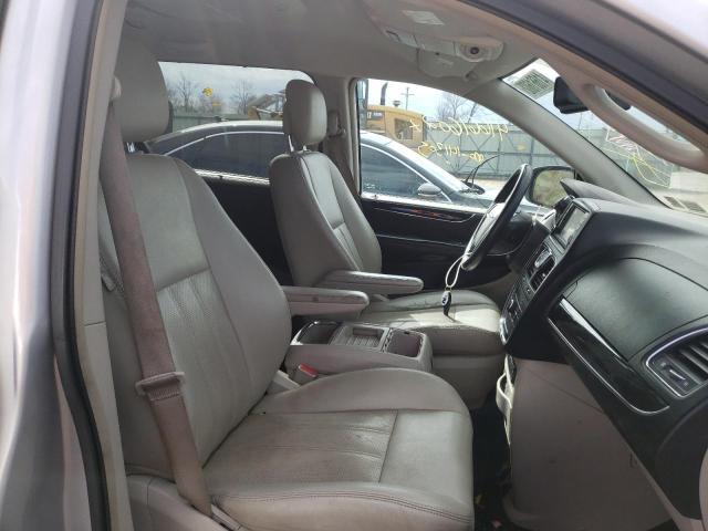 Photo 5 from auction – 2012 CHRYSLER TOWN & COU with VIN 2C4RC1CG5CR119976