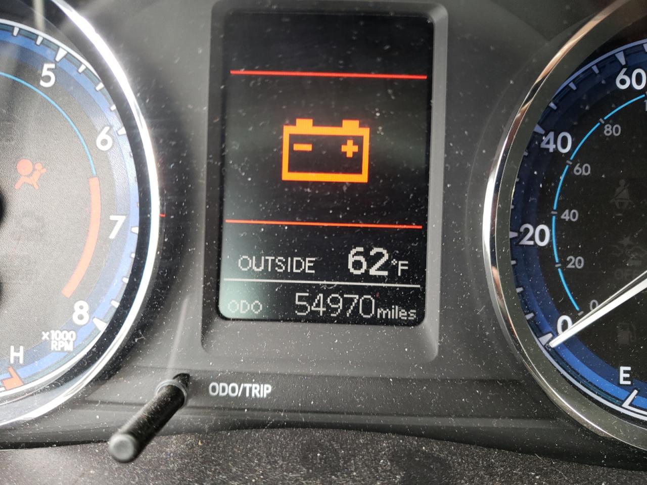 Photo 8 from auction – 2019 TOYOTA COROLLA L with VIN 2T1BURHE3KC197160