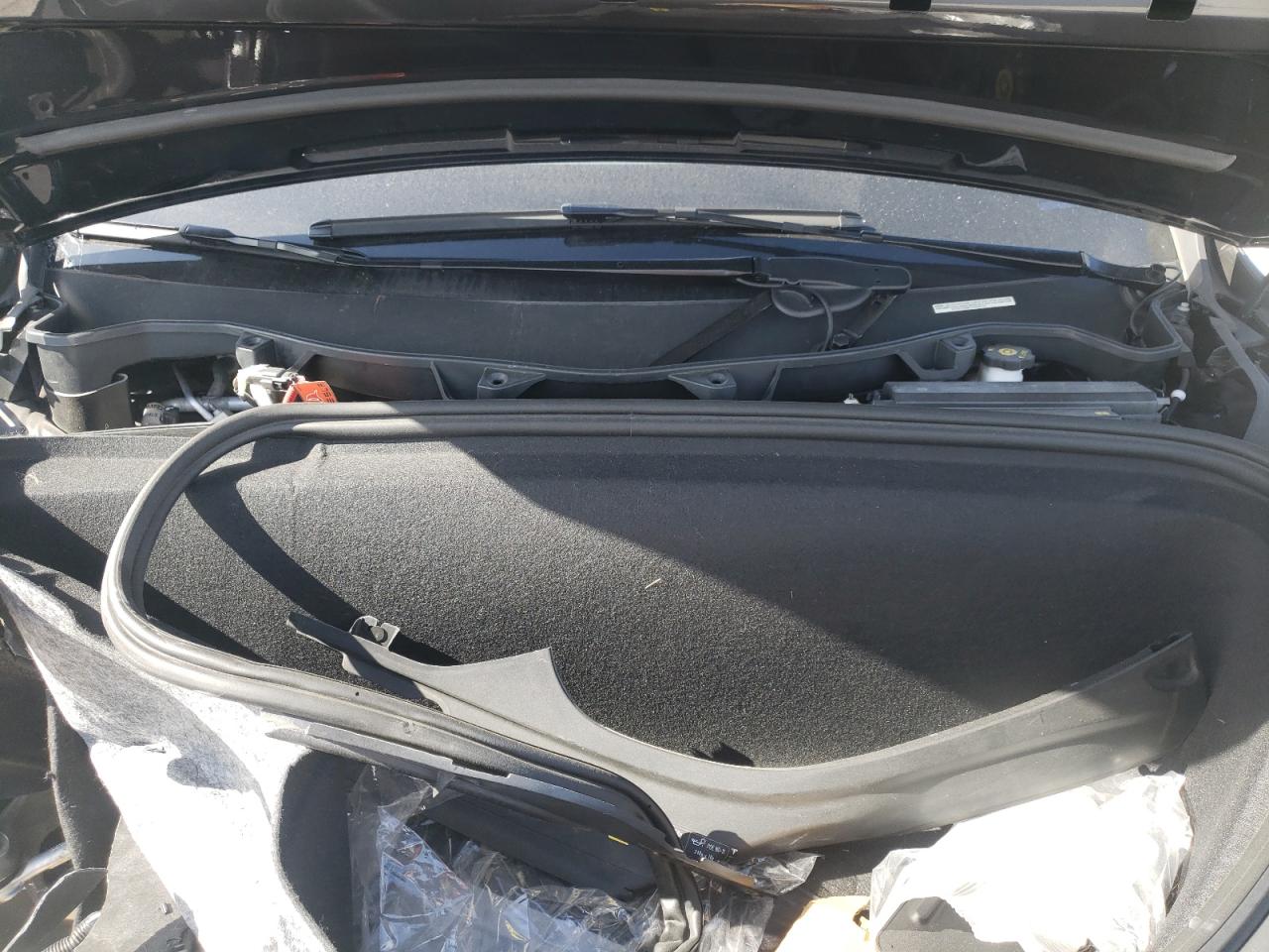 Photo 7 from auction – 2017 TESLA MODEL X with VIN 5YJXCBE45HF077876