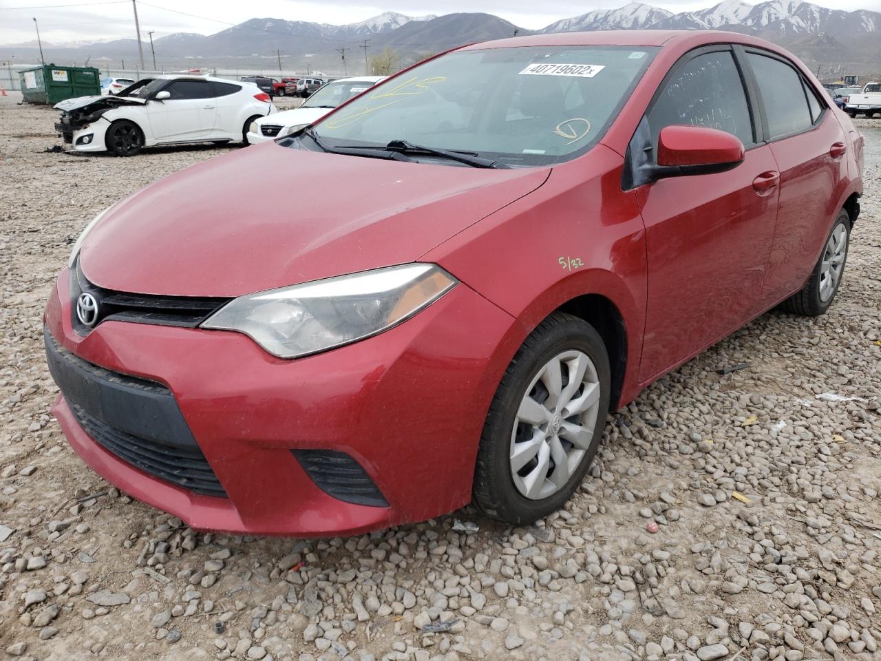 Photo 2 from auction – 2014 TOYOTA COROLLA L with VIN 5YFBURHE6EP144070