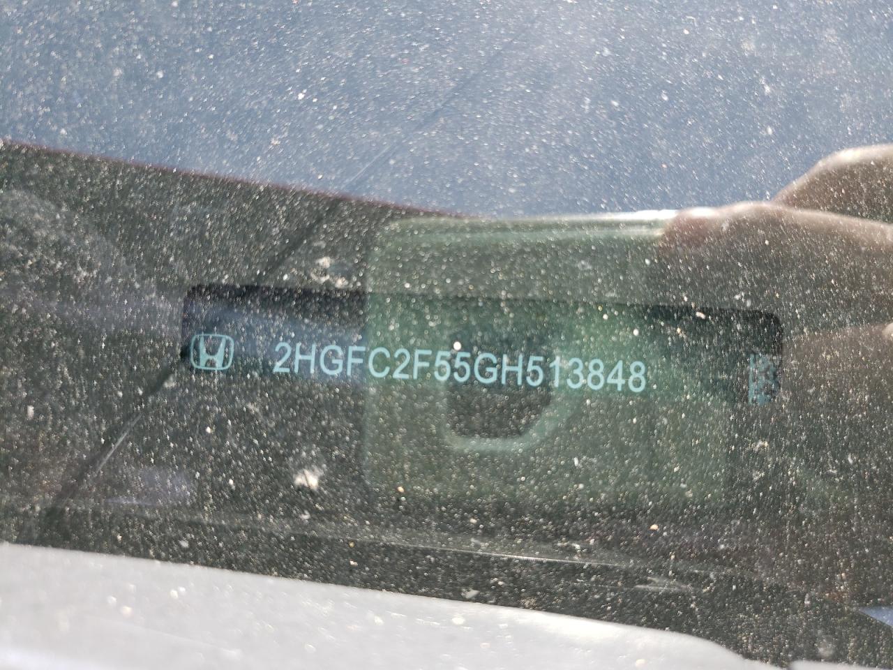 Photo 10 from auction – 2016 HONDA CIVIC LX with VIN 2HGFC2F55GH513848