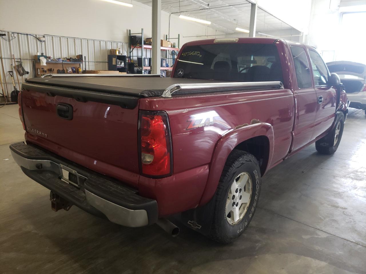 Photo 4 from auction – 2005 CHEVROLET SILVERADO with VIN 1GCEK19B85Z319773