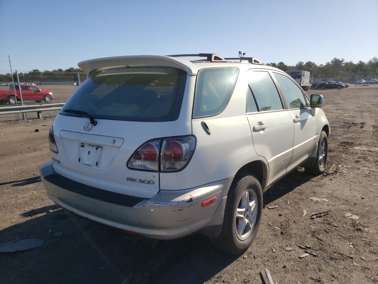 Photo 4 from auction – 2003 LEXUS RX 300 with VIN JTJHF10U930310420