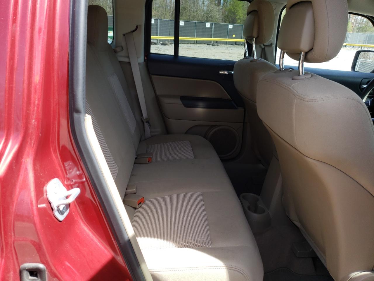 Photo 6 from auction – 2013 JEEP PATRIOT SP with VIN 1C4NJPBB1DD191582