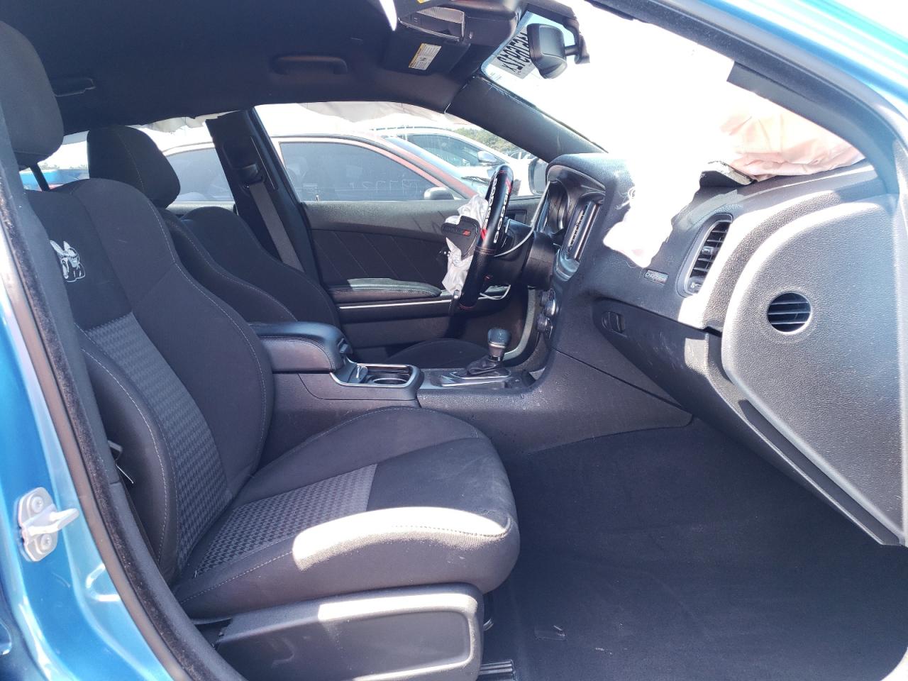 Photo 5 from auction – 2019 DODGE CHARGER SC with VIN 2C3CDXGJ5KH685396