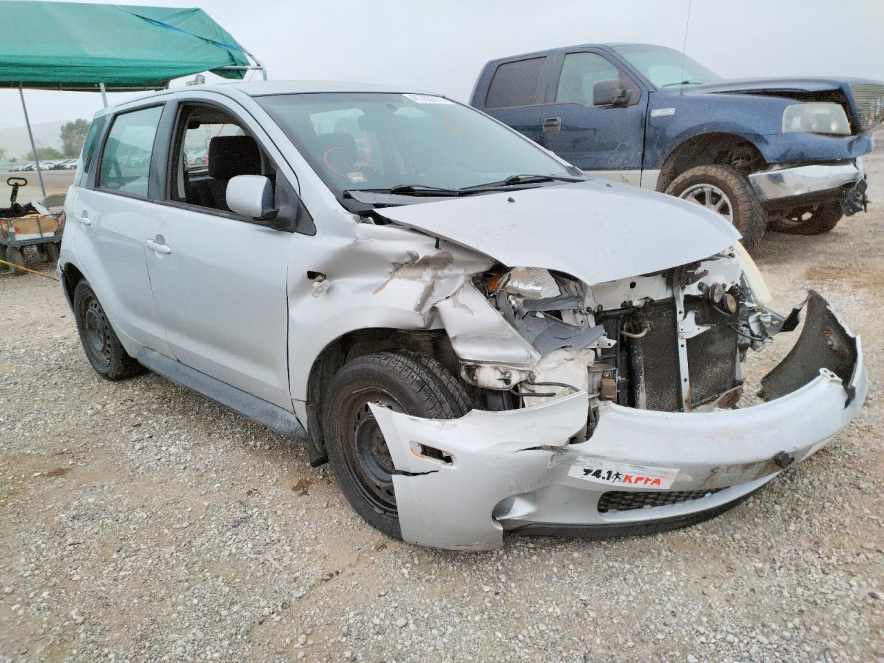 TOYOTA SCION XA 2004 with VIN JTKKT624540065234 - Photo from auction