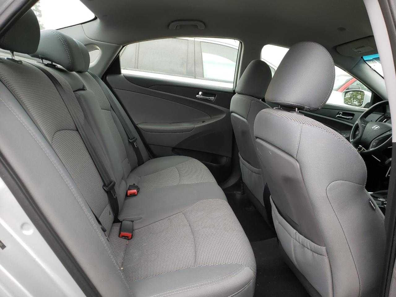 Photo 6 from auction – 2014 HYUNDAI SONATA GLS with VIN 5NPEB4AC8EH916709