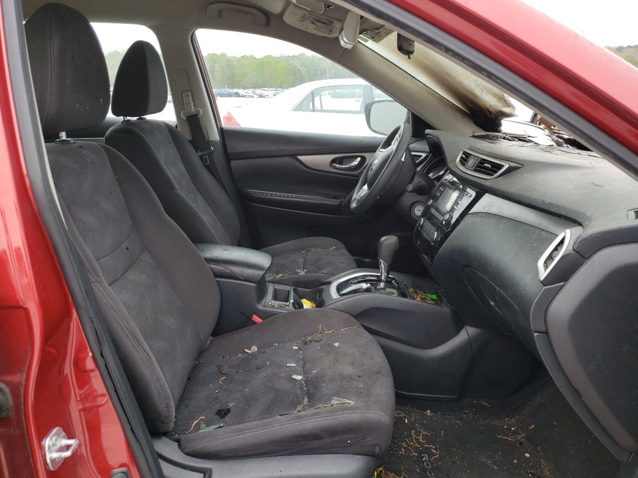 Photo 5 from auction – 2015 NISSAN ROGUE S with VIN KNMAT2MT4FP529995