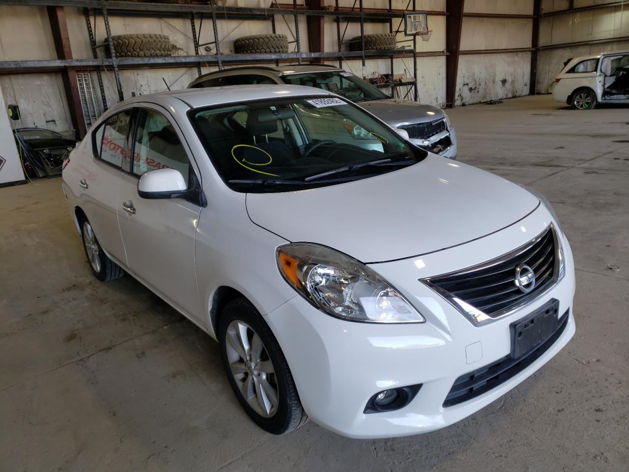 NISSAN VERSA S/SL 2014 with VIN 3N1CN7AP2EL830429 - Photo from auction