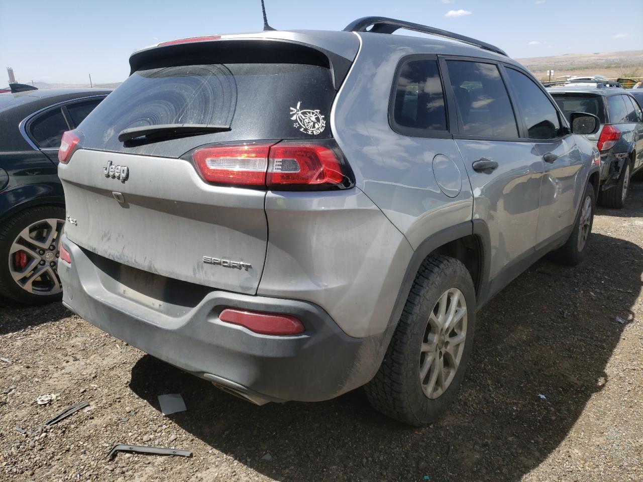 Photo 4 from auction – 2016 JEEP CHEROKEE S with VIN 1C4PJMAS3GW372037