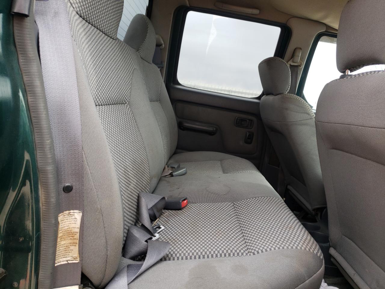 Photo 6 from auction – 2001 NISSAN FRONTIER C with VIN 1N6ED27T91C317472
